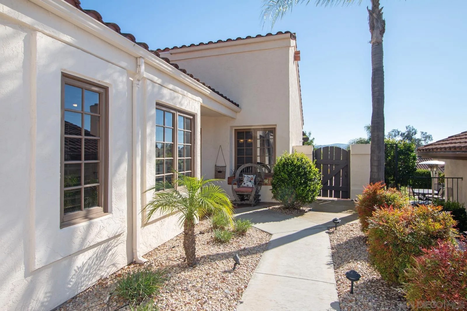 12911 Caminto Dosamantes