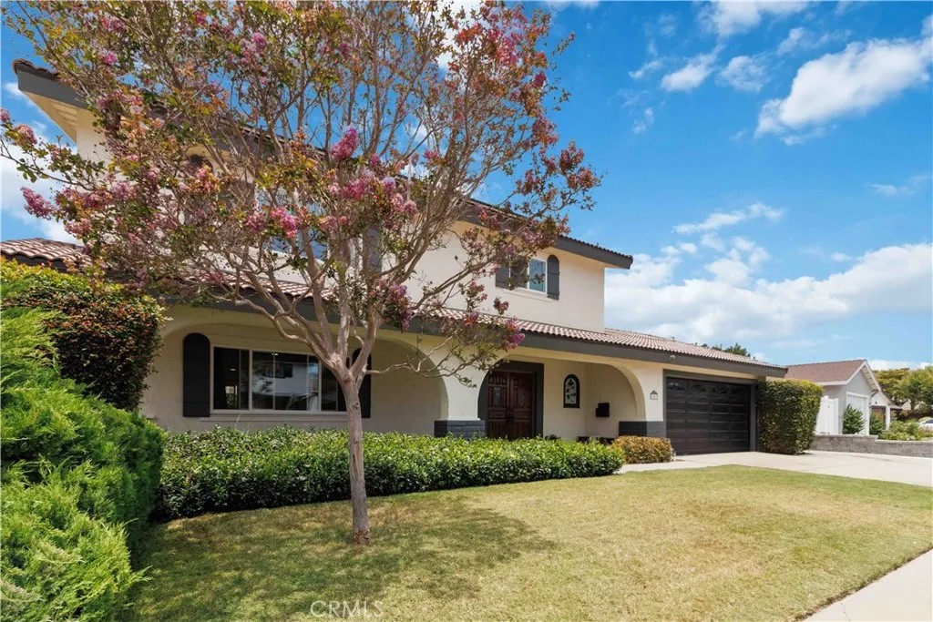 1563 Cipres Court