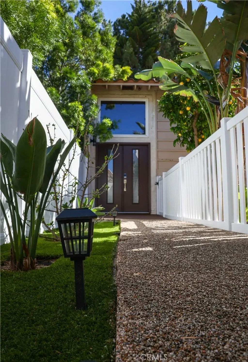 Photo of 2216 El Capitan Drive, Riverside, CA 92506 (MLS # SW26043091)