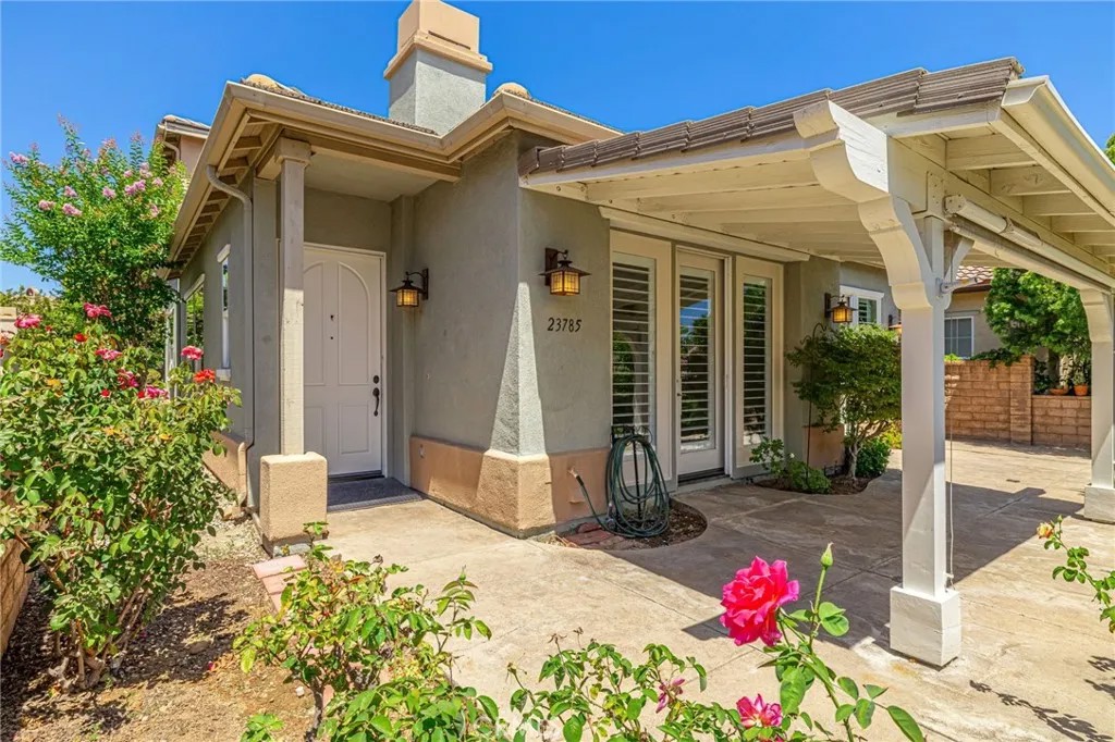 23785 Western Cedar Court