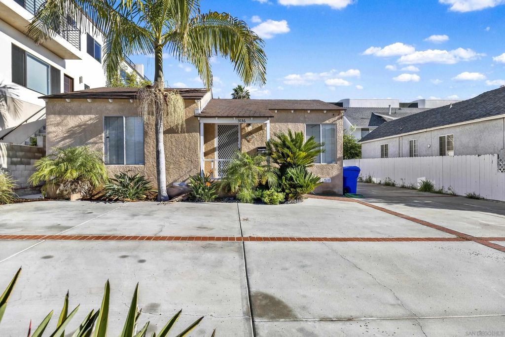 Photo of 3136-3140 Emerson St, San Diego, CA 92106 (MLS # 250044461)