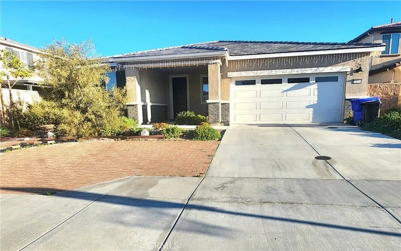 34966 S Serrano