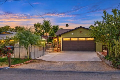 Photo of 33192 Case ST, Lake Elsinore, CA 92530 (MLS # SW26196037)