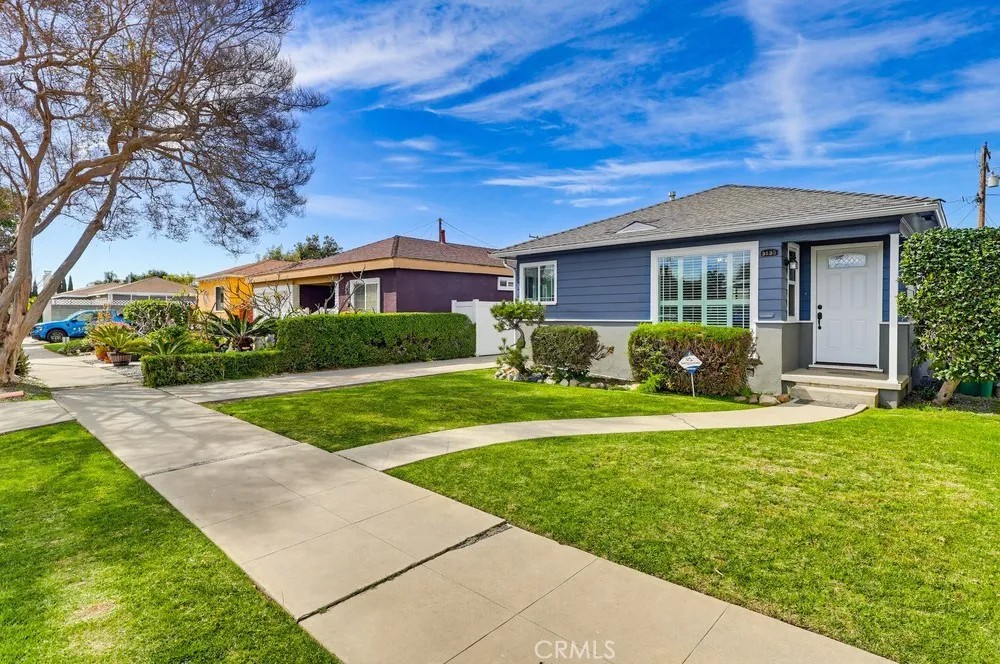 3133 Cedar Avenue