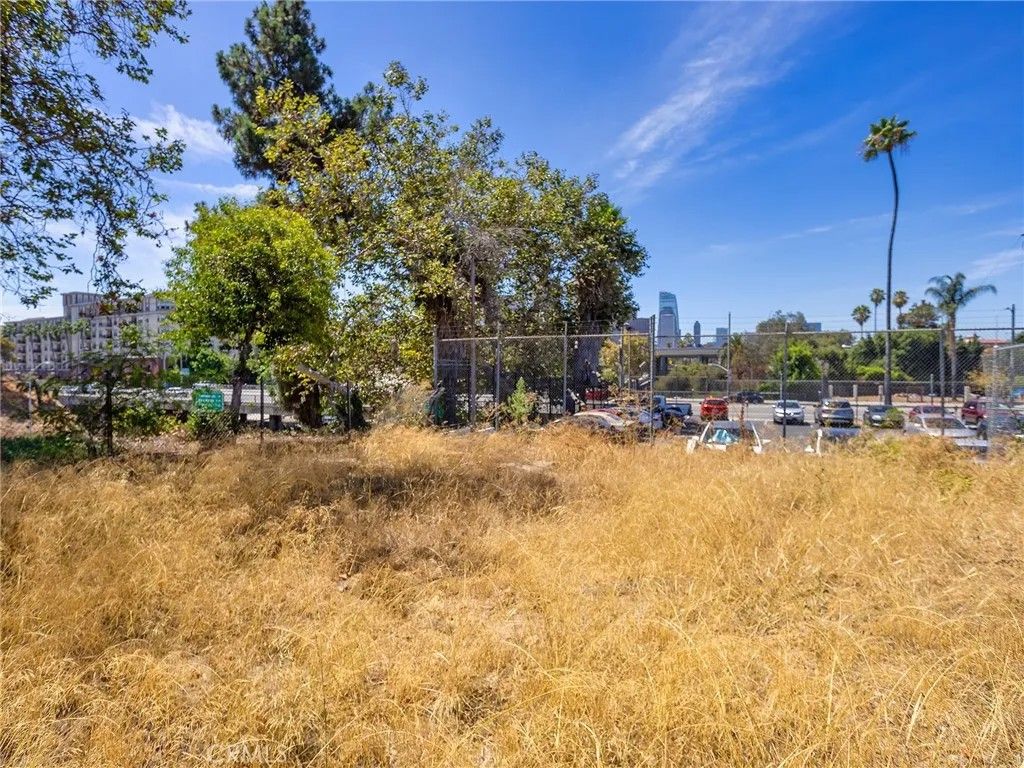 Photo of 1014 Bartlett St, Los Angeles, CA 90012 (MLS # BB25263962)