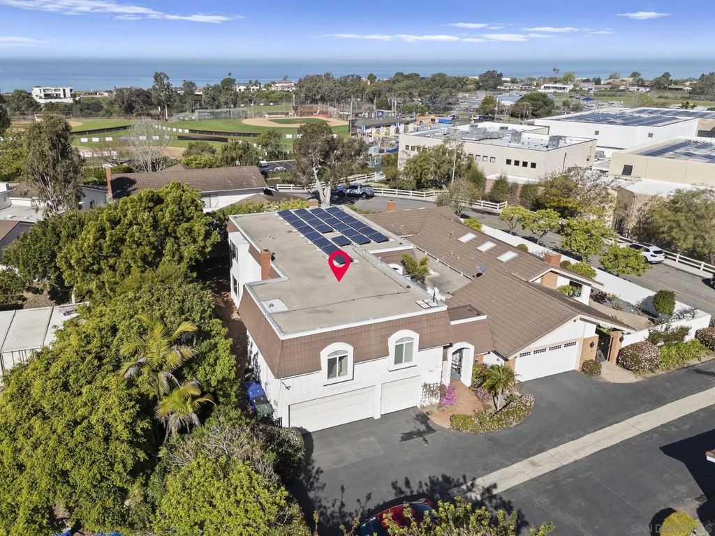 Photo of 2847 Via Posada, La Jolla, CA 92037 (MLS # 260010501)