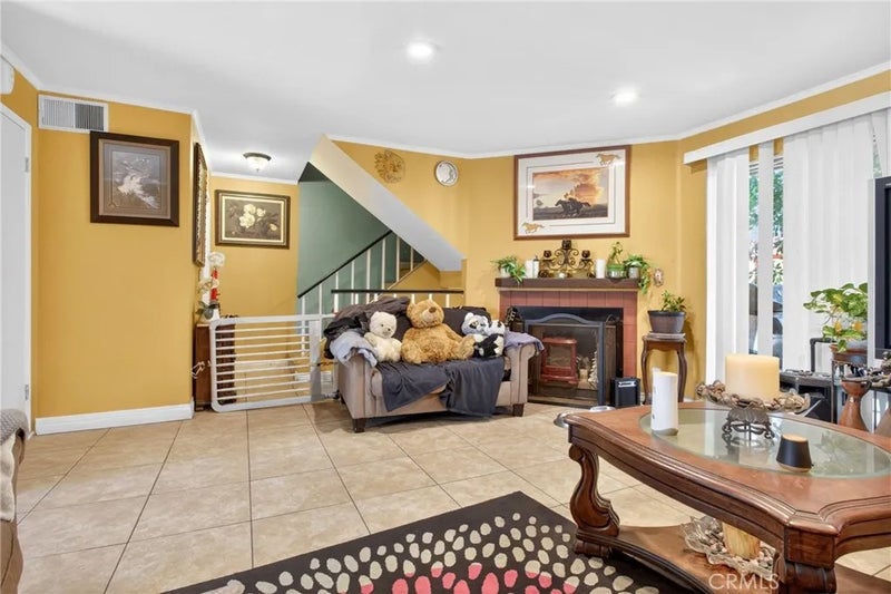 14287 foothill Boulevard 14