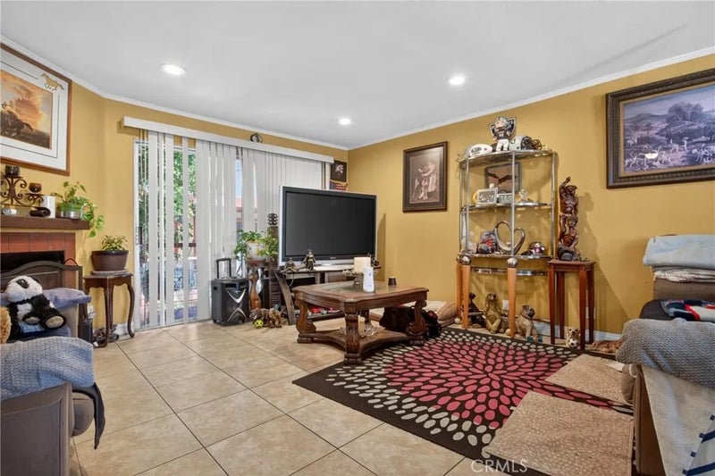 14287 foothill Boulevard 14
