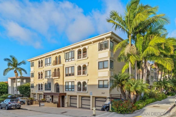 7411 HERSCHEL AVE UNIT 3F, LA JOLLA, CA 92037 - Image 893bc3f175aa1436e997eee26bd0bb8a/2013031503