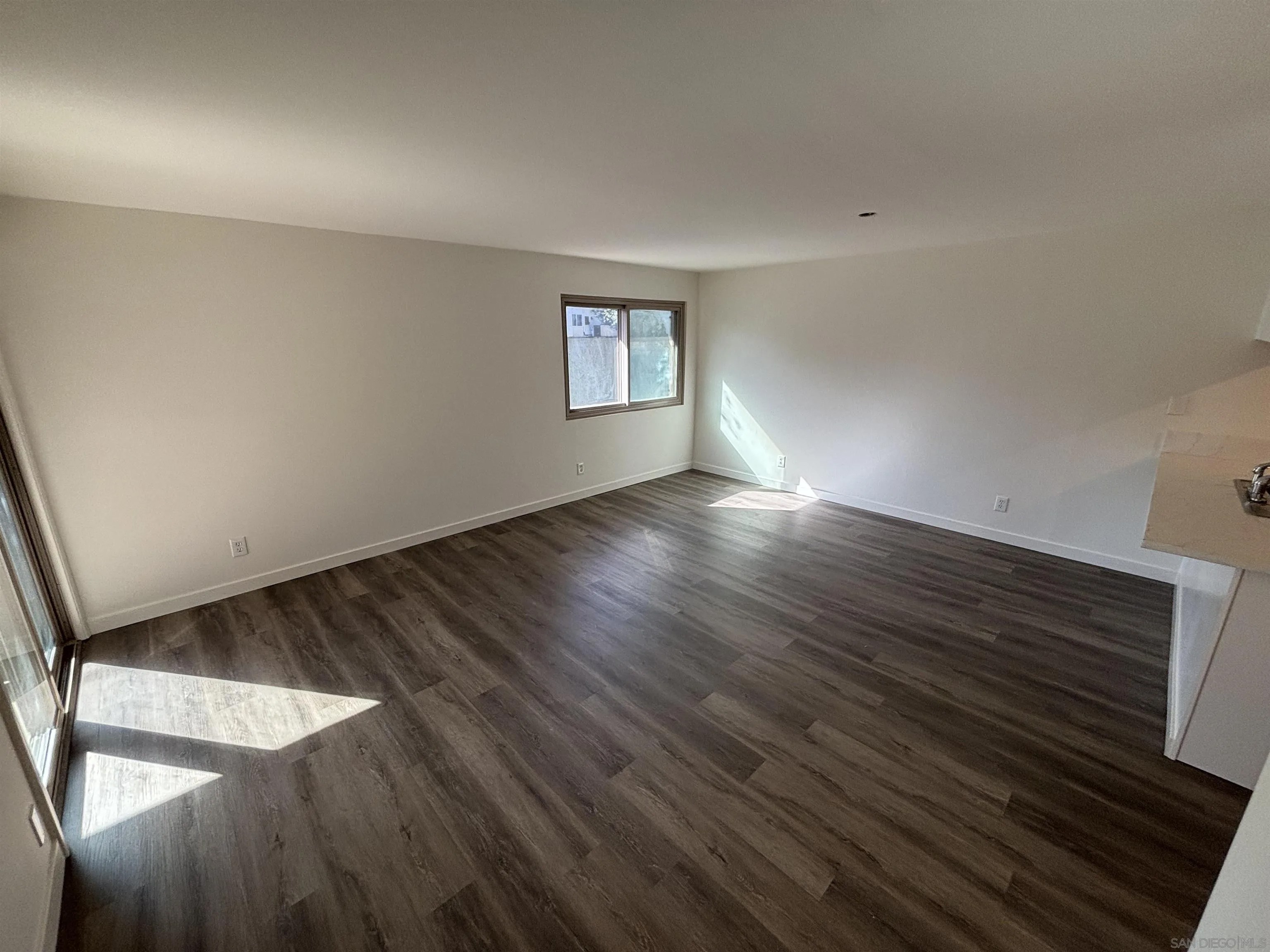 4012 Valeta St 304