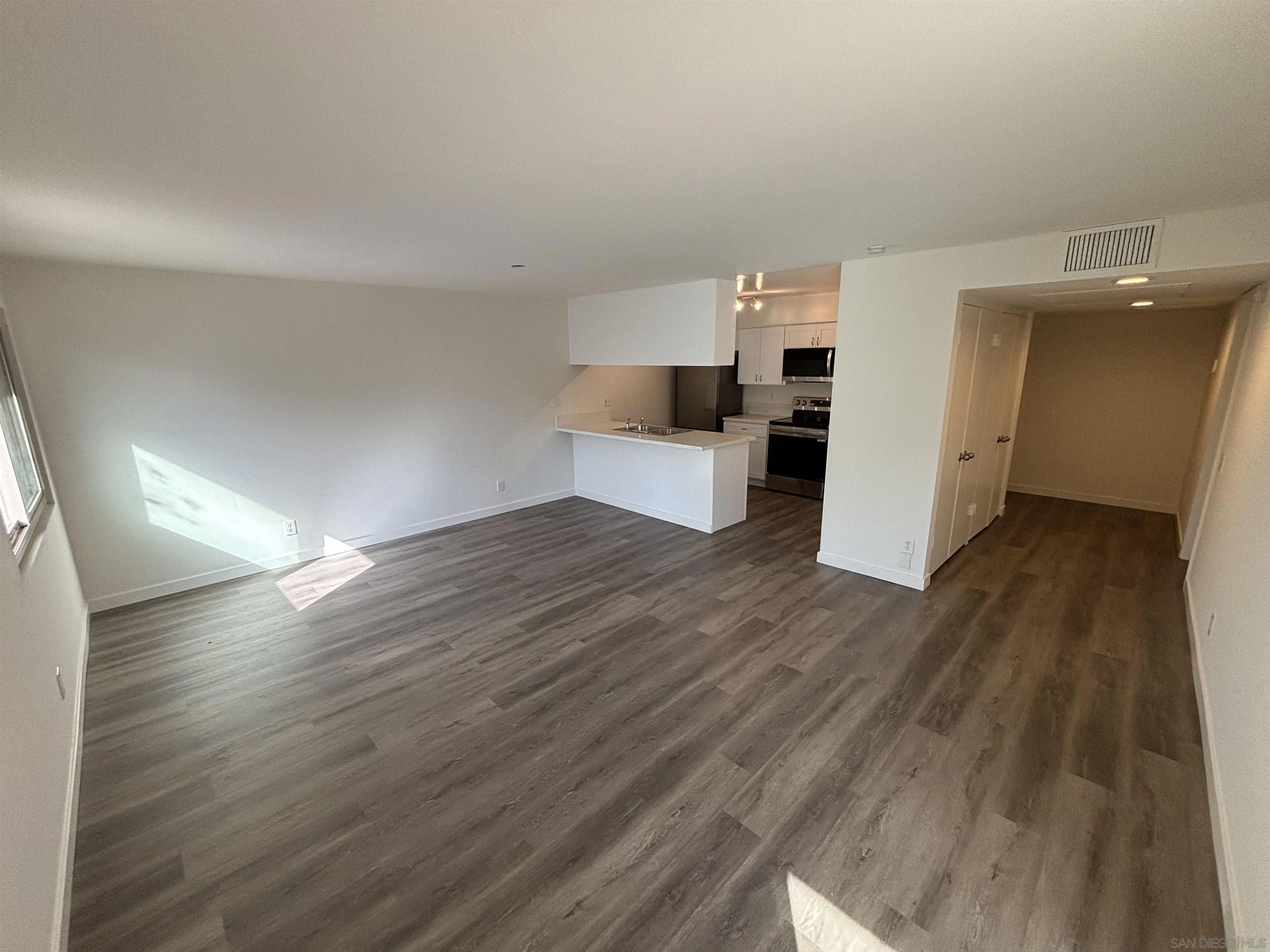 4012 Valeta St 304