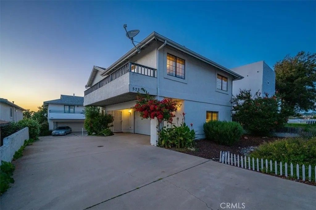 Photo of 573 N 16th St, Grover Beach, CA 93433 (MLS # PI26022465)