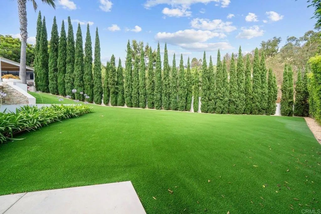 Photo of 7713 Esterel Dr, La Jolla, CA 92037 (MLS # PTP2509211)