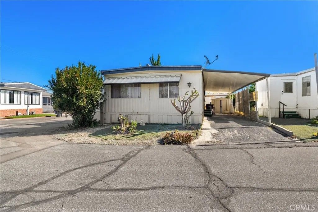 Photo of 42751 E Florida Ave #146, Hemet, CA 92544 (MLS # SW26022551)