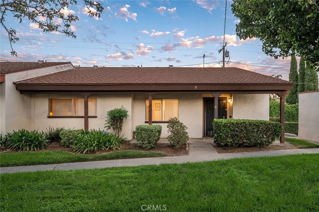 2011 W Katella Avenue 11