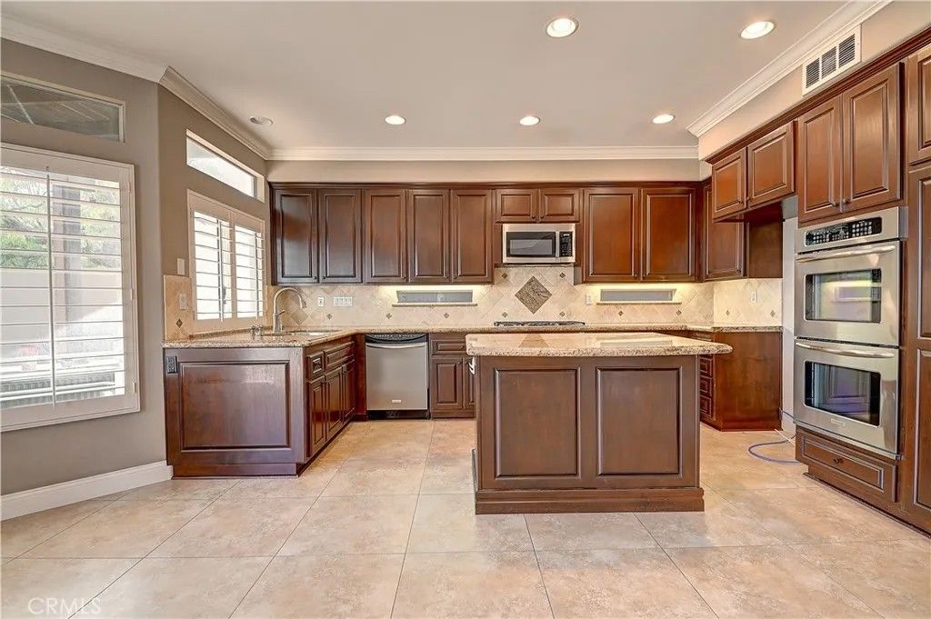 Photo of 28572 Brookhill Road, Trabuco Canyon, CA 92679 (MLS # TR26069707)