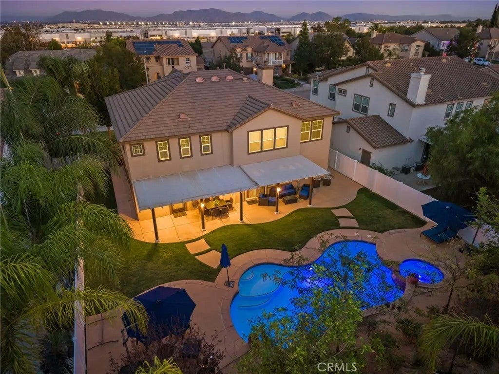 8249 Laurel Ridge
