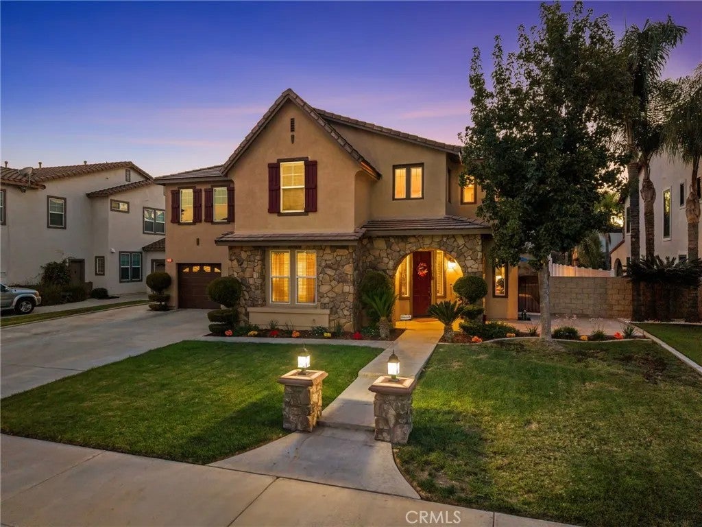 8249 Laurel Ridge