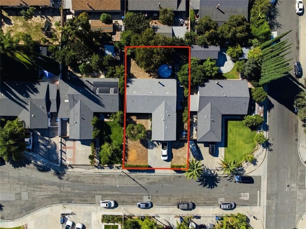 322 Barhill Avenue
