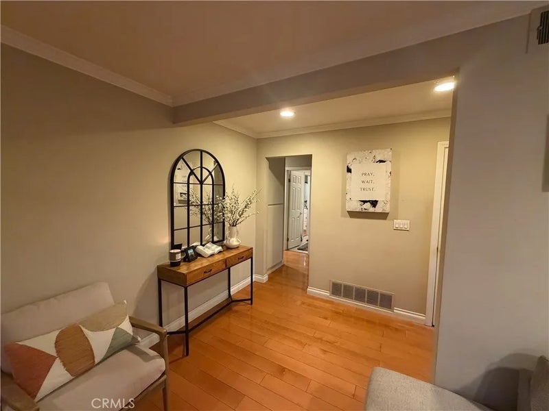 5651 E Plaza De Santos