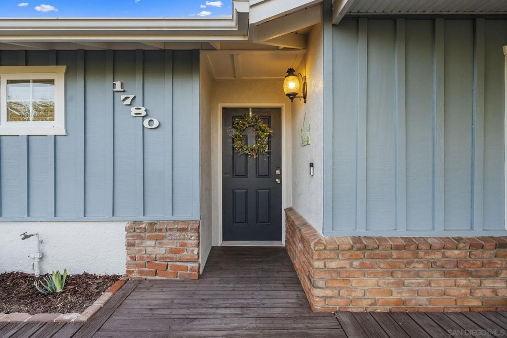 Photo of 1780 Grove Rd, El Cajon, CA 92020 (MLS # 250040443)