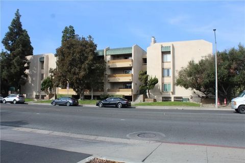 Photo of 12141 Centralia Street #119, Lakewood, CA 90715 (MLS # DW25002325)