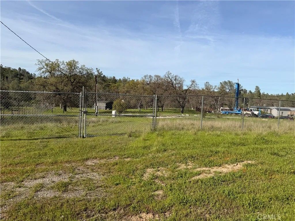 Photo of 15740 Rancho Tehama Rd, Corning, CA 96021 (MLS # SN26054027)