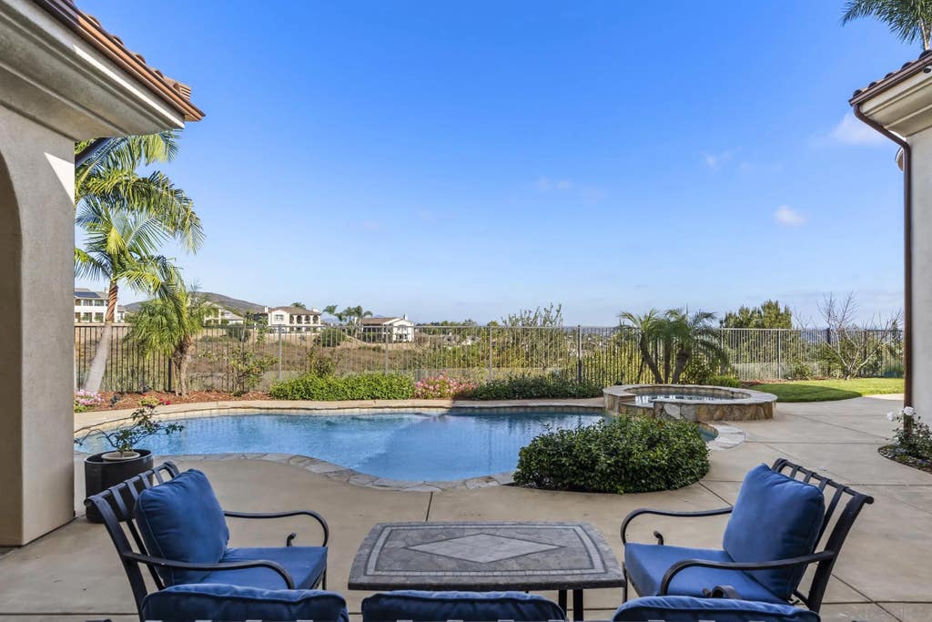 Photo of 7020 El Fuerte St, Carlsbad, CA 92009 (MLS # 260015746)
