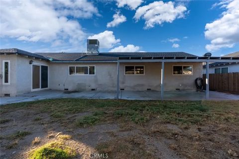 Tiny photo for 1062 Madison Ave, Los Banos, CA 93635 (MLS # MC25246243)