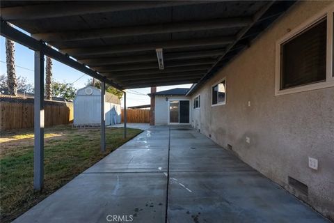 Tiny photo for 1062 Madison Ave, Los Banos, CA 93635 (MLS # MC25246243)
