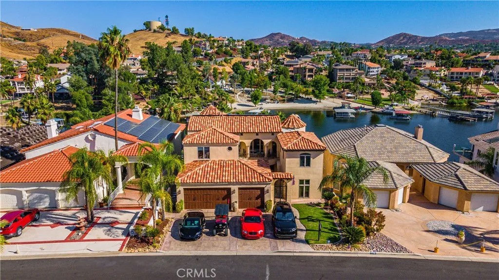 22166 W San Joaquin Drive West