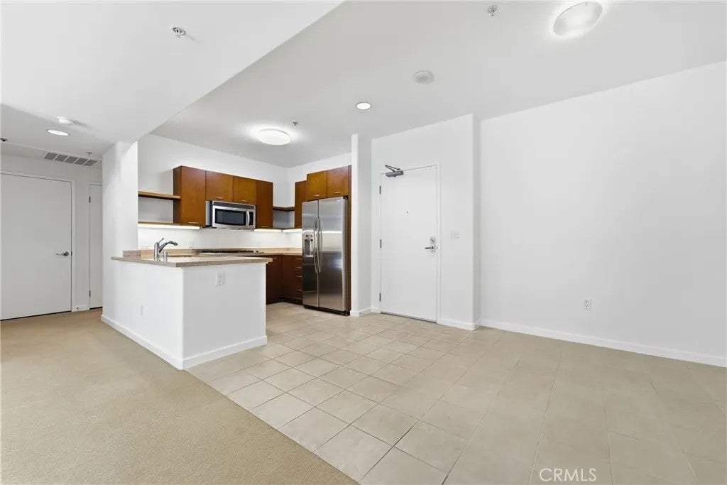250 N First Street 329