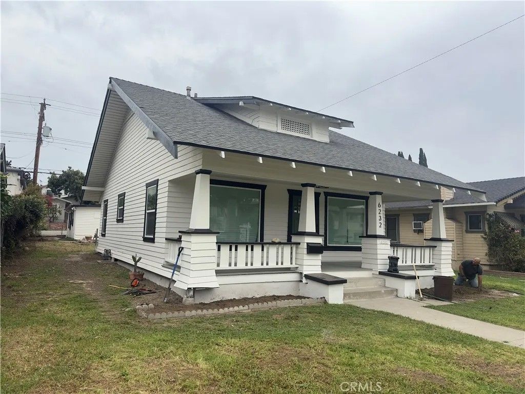 Photo of 6232 Comstock Ave, Whittier, CA 90601 (MLS # CV26032643)