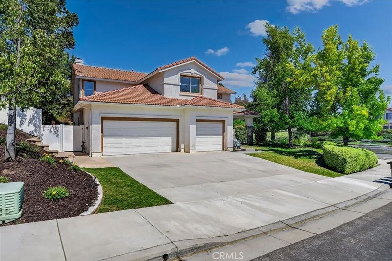 39977 Chalon Court