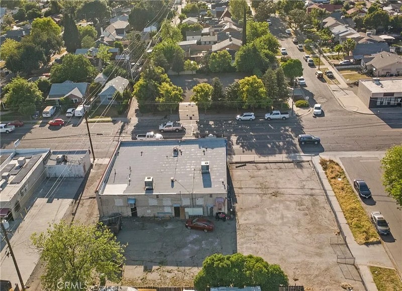 162 N Maple Ave