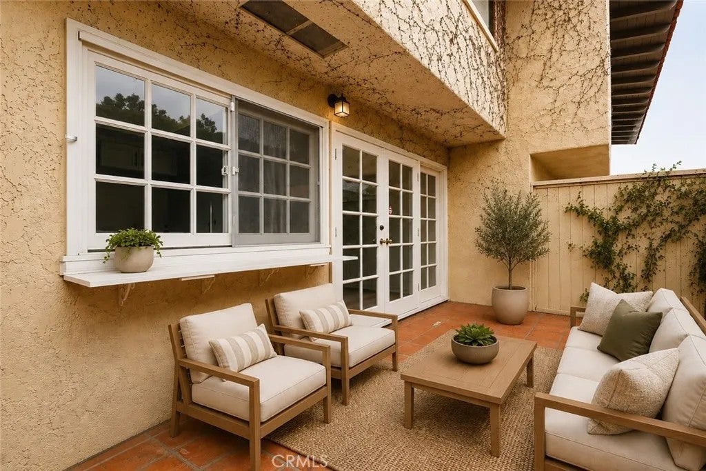 2450 Vista Hogar