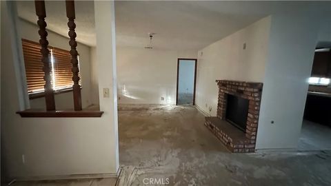 Tiny photo for 11861 10th Ave, Hesperia, CA 92345 (MLS # HD25254993)