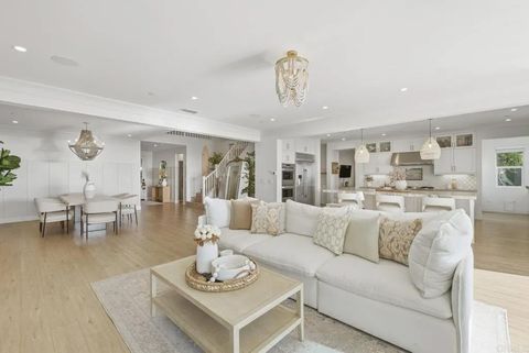 Tiny photo for 870 Hymettus Avenue, Encinitas, CA 92024 (MLS # NDP2510254)