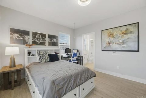 Tiny photo for 870 Hymettus Avenue, Encinitas, CA 92024 (MLS # NDP2510254)
