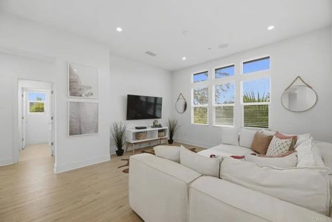 Tiny photo for 870 Hymettus Avenue, Encinitas, CA 92024 (MLS # NDP2510254)