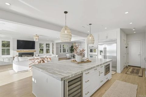 Tiny photo for 870 Hymettus Avenue, Encinitas, CA 92024 (MLS # NDP2510254)