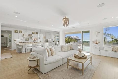 Tiny photo for 870 Hymettus Avenue, Encinitas, CA 92024 (MLS # NDP2510254)