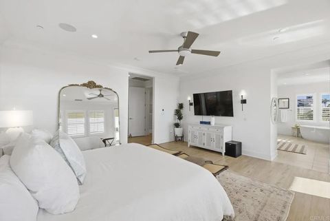 Tiny photo for 870 Hymettus Avenue, Encinitas, CA 92024 (MLS # NDP2510254)