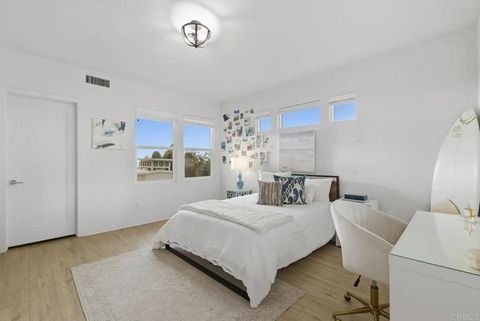 Tiny photo for 870 Hymettus Avenue, Encinitas, CA 92024 (MLS # NDP2510254)