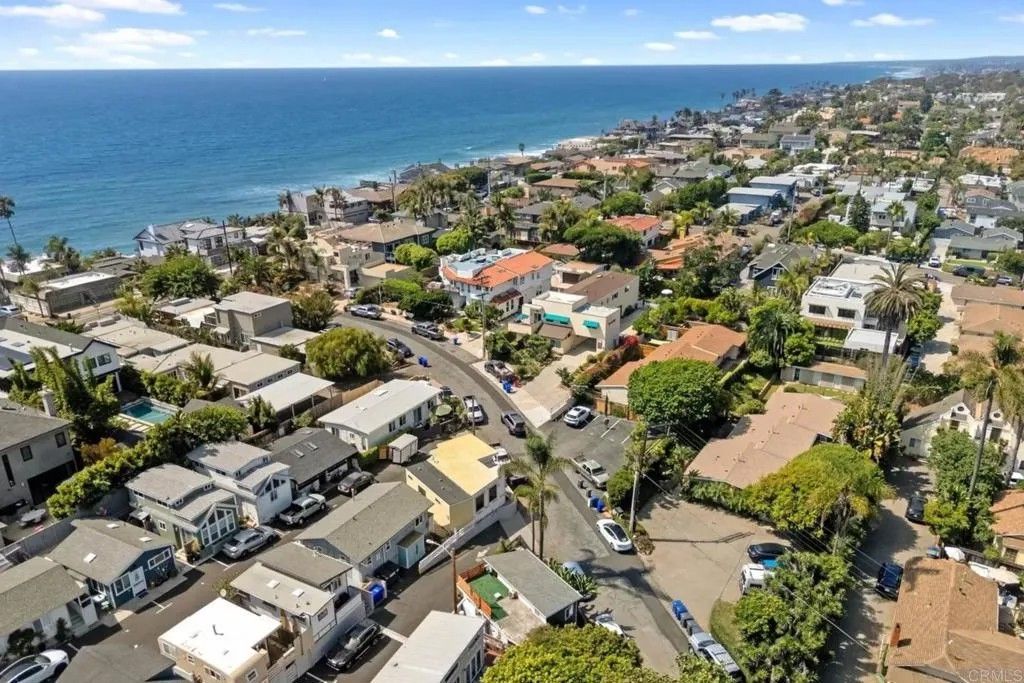 Photo of 170 Diana St #29, Encinitas, CA 92024 (MLS # NDP2511467)