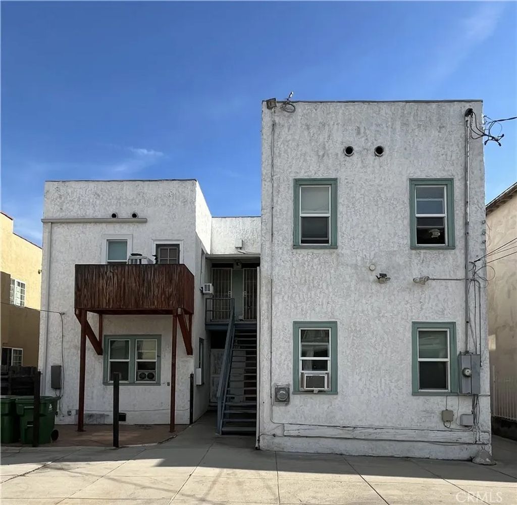 Photo of 733 N RIDGEWOOD Place, Hollywood, CA 90038 (MLS # PW26091128)