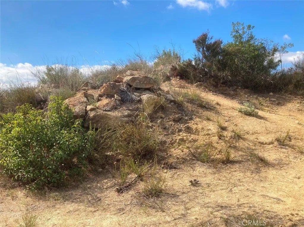 Photo of 2 Daneri, Temecula, CA 92590 (MLS # SW26088247)