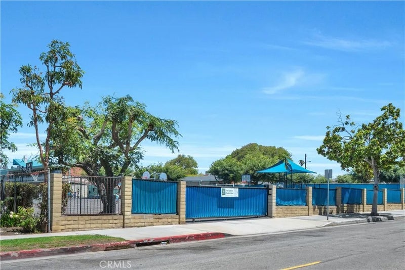 2940 W Carson 211