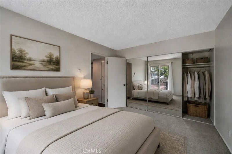 2940 W Carson 211