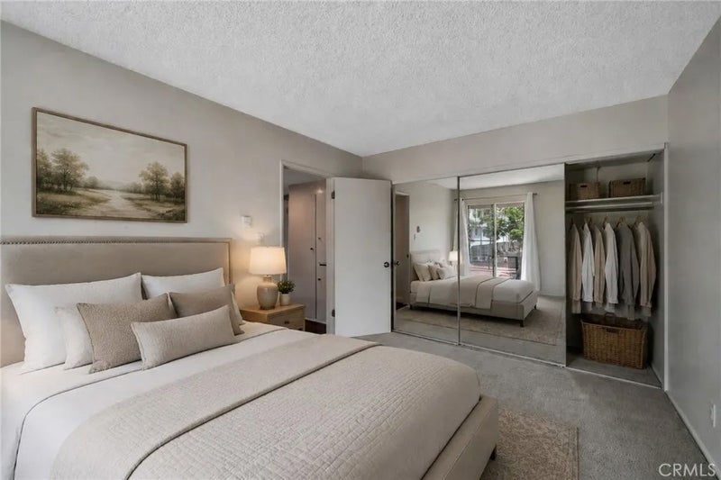 2940 W Carson 211
